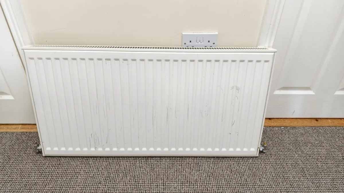 Radiators (3 pieces) - Image 3