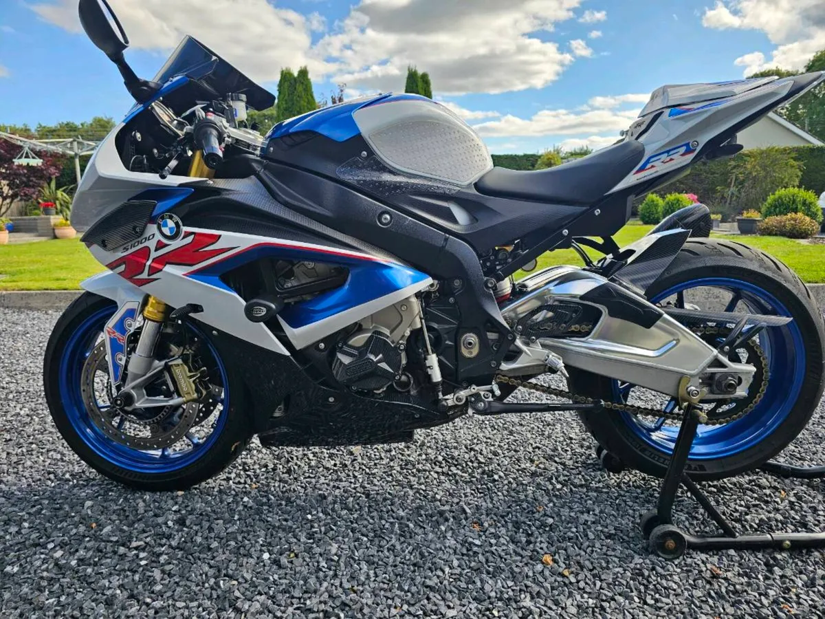 BMW S1000RR - Image 2