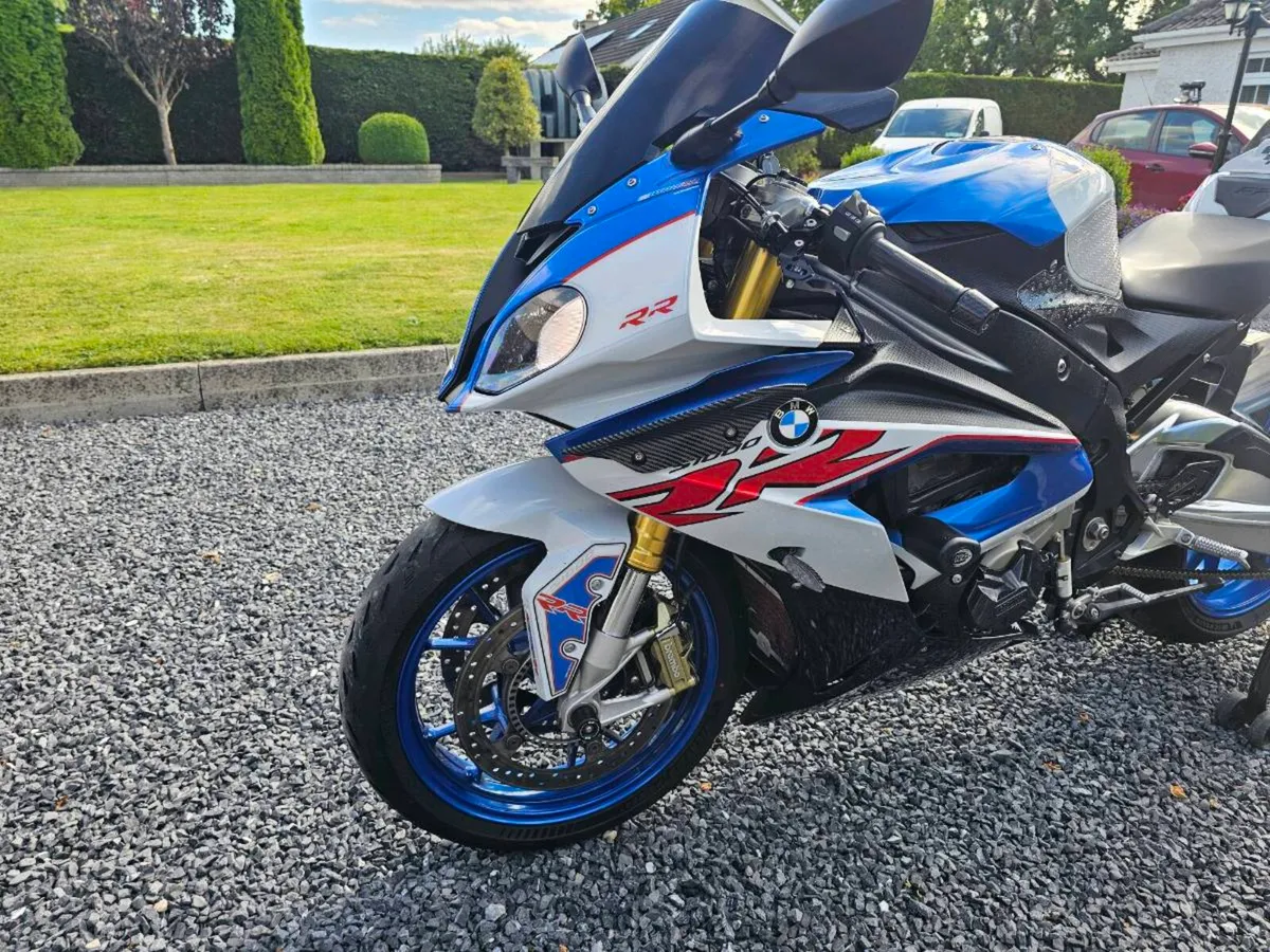 BMW S1000RR - Image 4