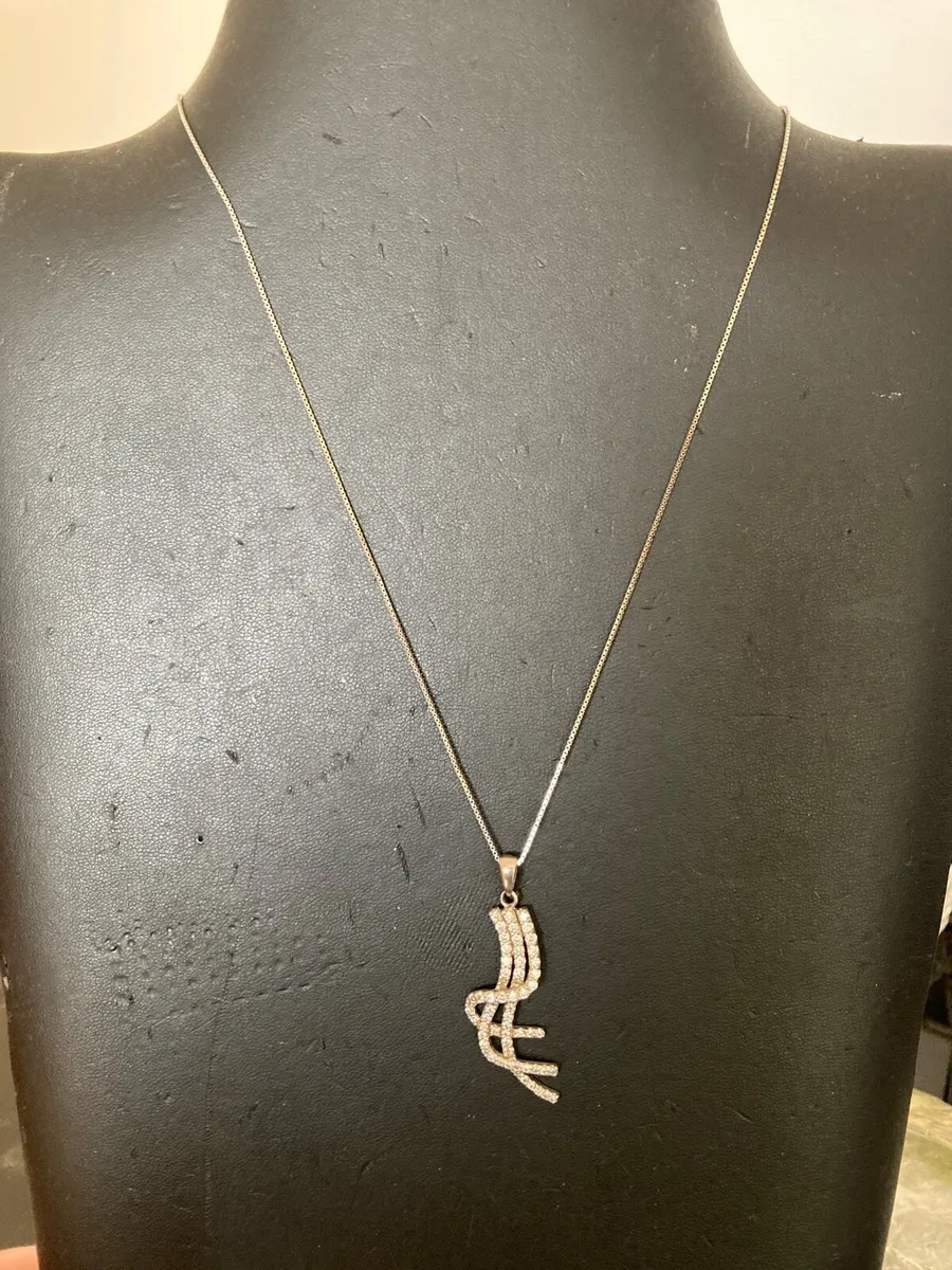 Sterling Silver pendant and chain with CZs - Image 2
