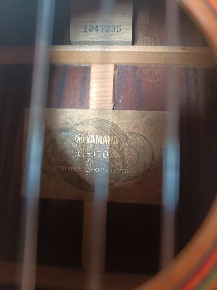 Yamaha G170A Guitar - Image 2