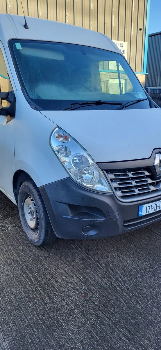 Renault Master - Image 2