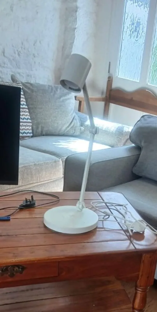 Storage shelves, device charging lamp, Pc monitor - Image 3