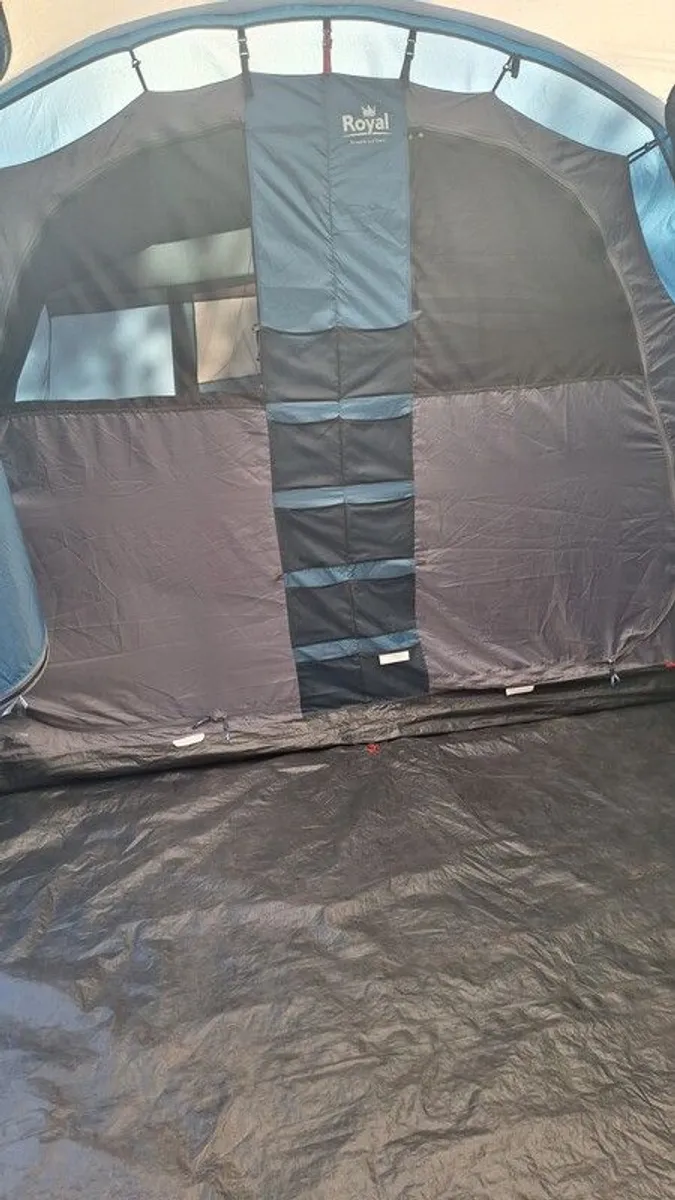 8 man tent, royal buckland 8 - Image 3