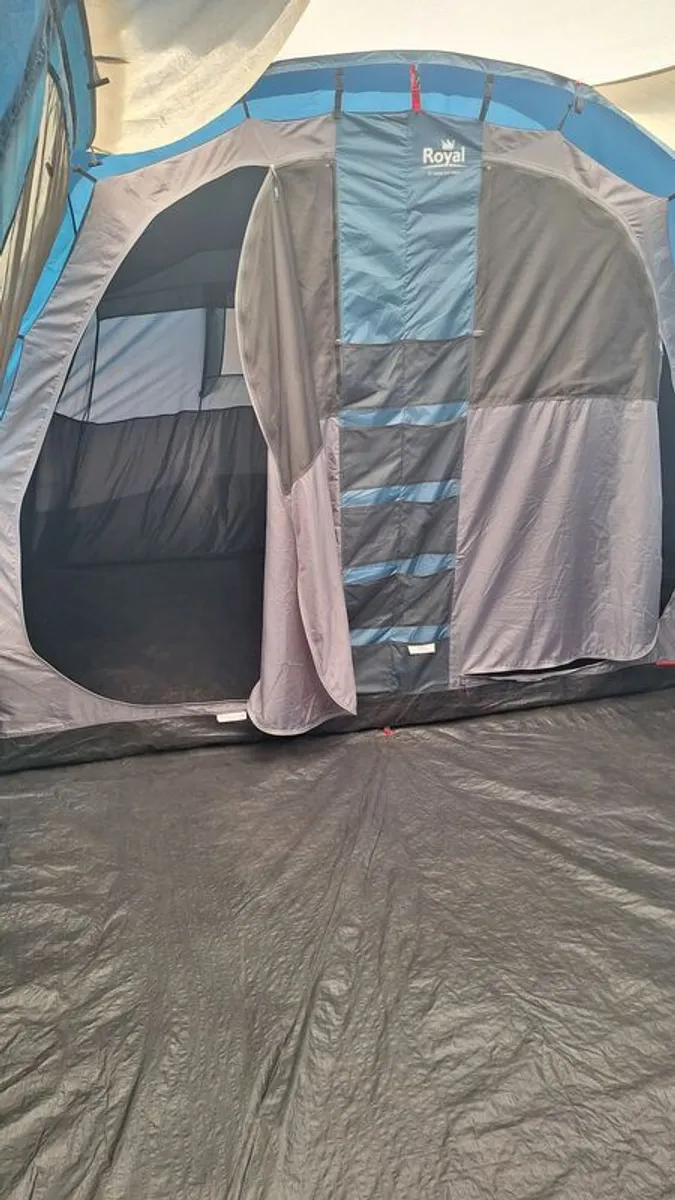8 man tent, royal buckland 8 - Image 4