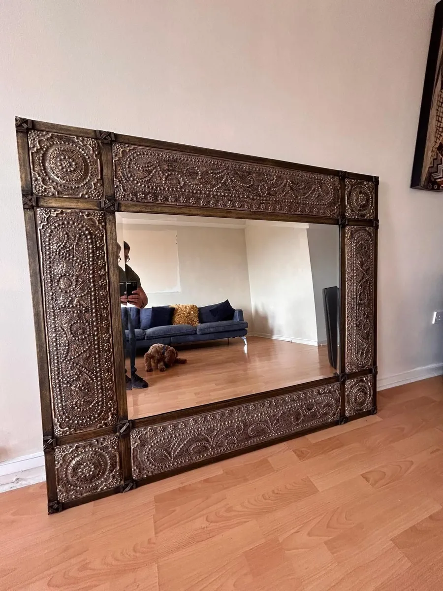 mirror