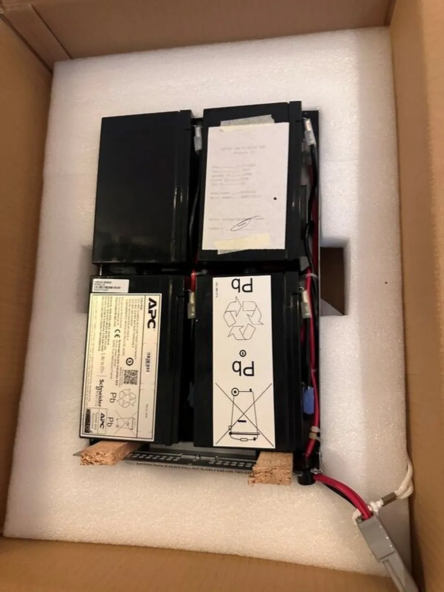 APC Battery Replacement Cartridge APCRBC132 Brand New - Image 2