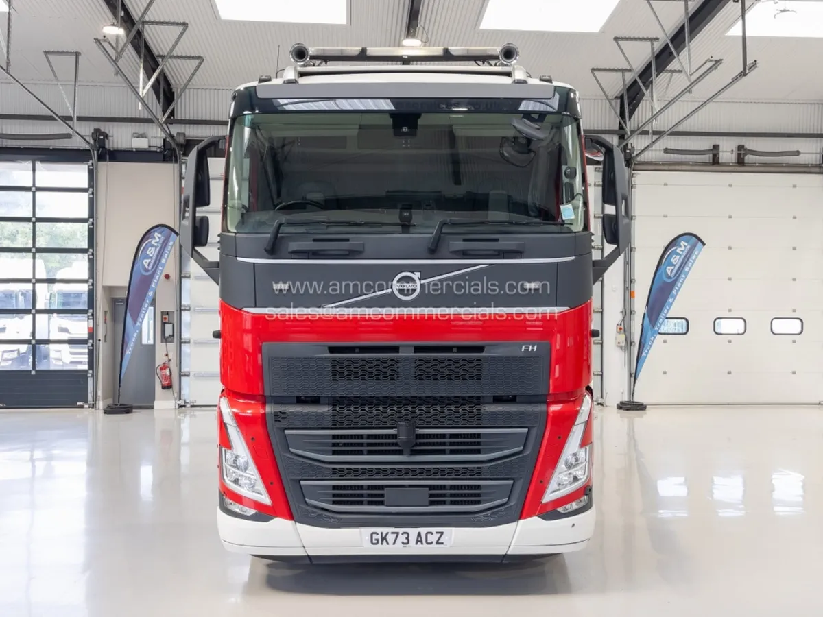 2023 (73) VOLVO FH 500 GLOBETROTTER 6X2 MIDLIFT - Image 2