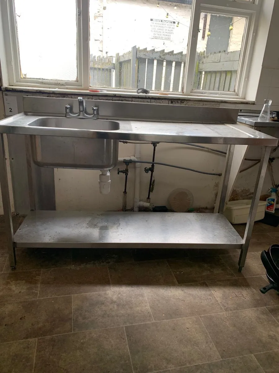 Stainless steel sink table
