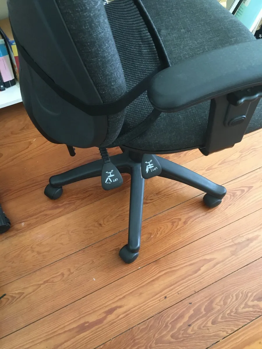 Office chair - Image 4