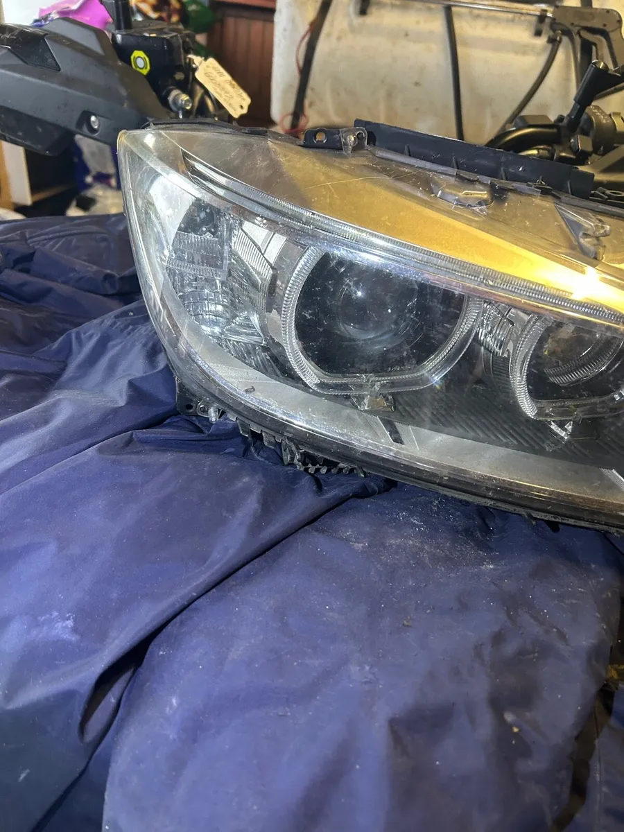 BMW 3 F30 F31 Front Right & Left LED Headlight - Image 4