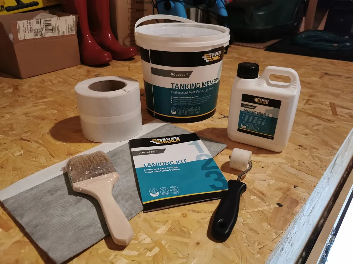 Large Everbuild Tanking Kit - Image 3