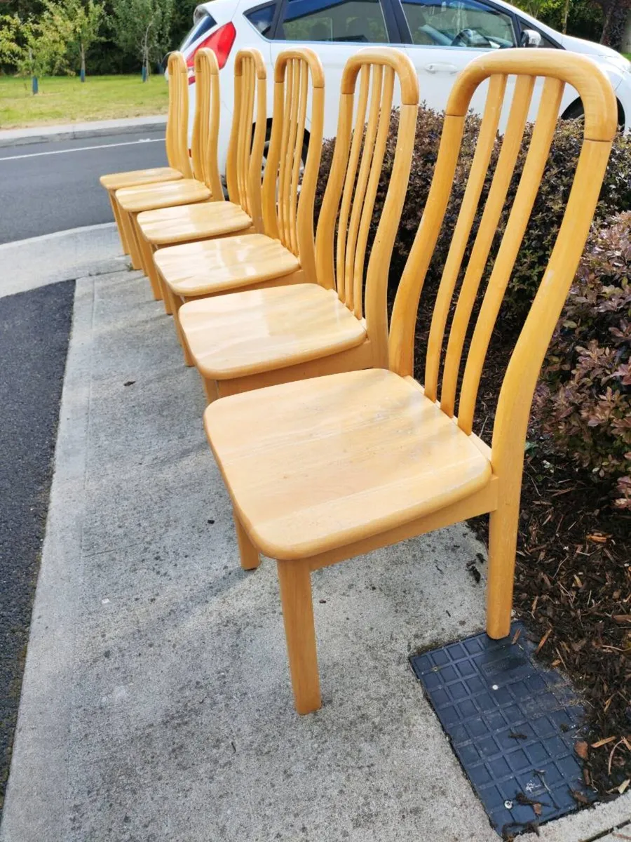 6 chairs - Image 3