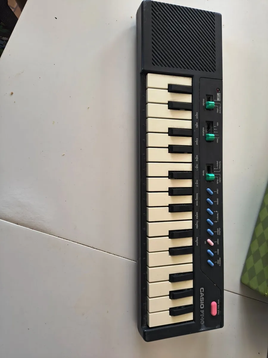 Vintage Casio PT 10