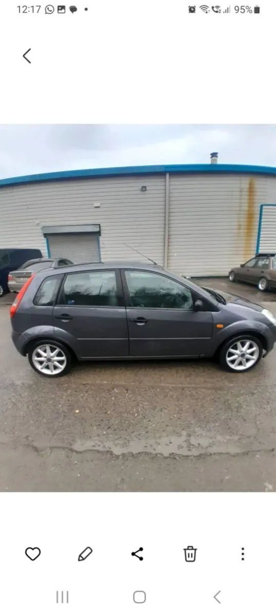 Ford fiesta 03 and  05 - Image 2