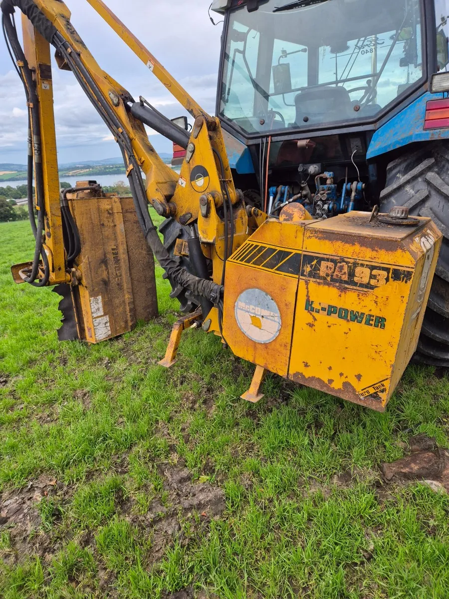 Mcconnell pa93 Hi Power hedgecutter - Image 2