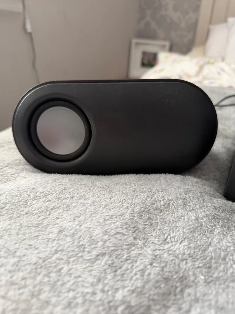 Logitech Speakers - Image 4