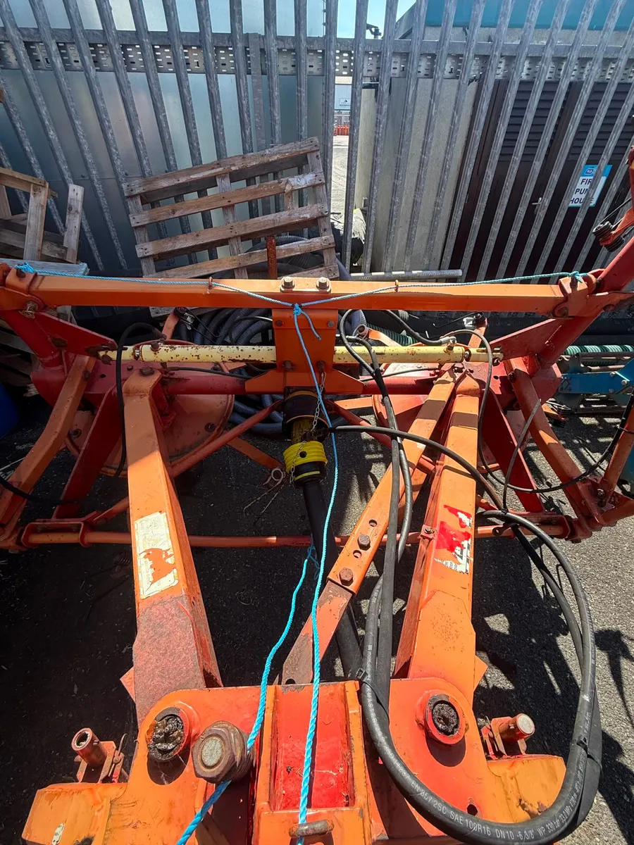 Lely Lotus 770 Tedder - €3,750 + VAT - Image 4
