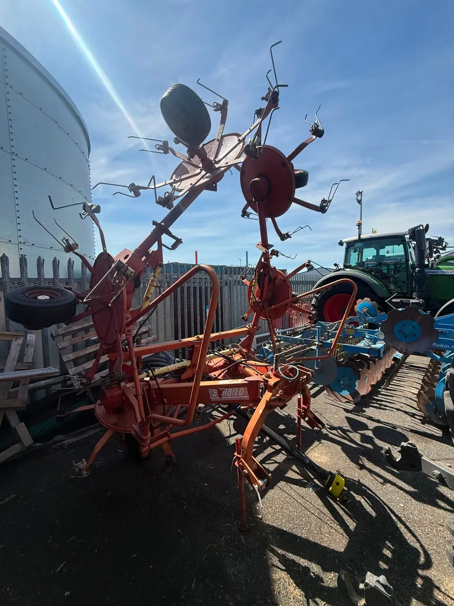 Lely Lotus 770 Tedder - €3,750 + VAT - Image 1