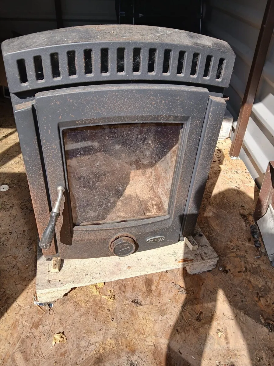 Stove insert - Image 1