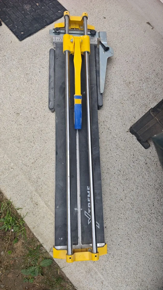 900mm tile cutter - Image 1