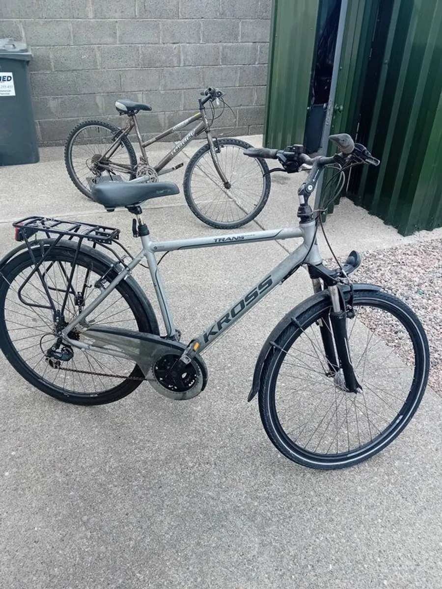 Ladies and gents bicycles - Image 4