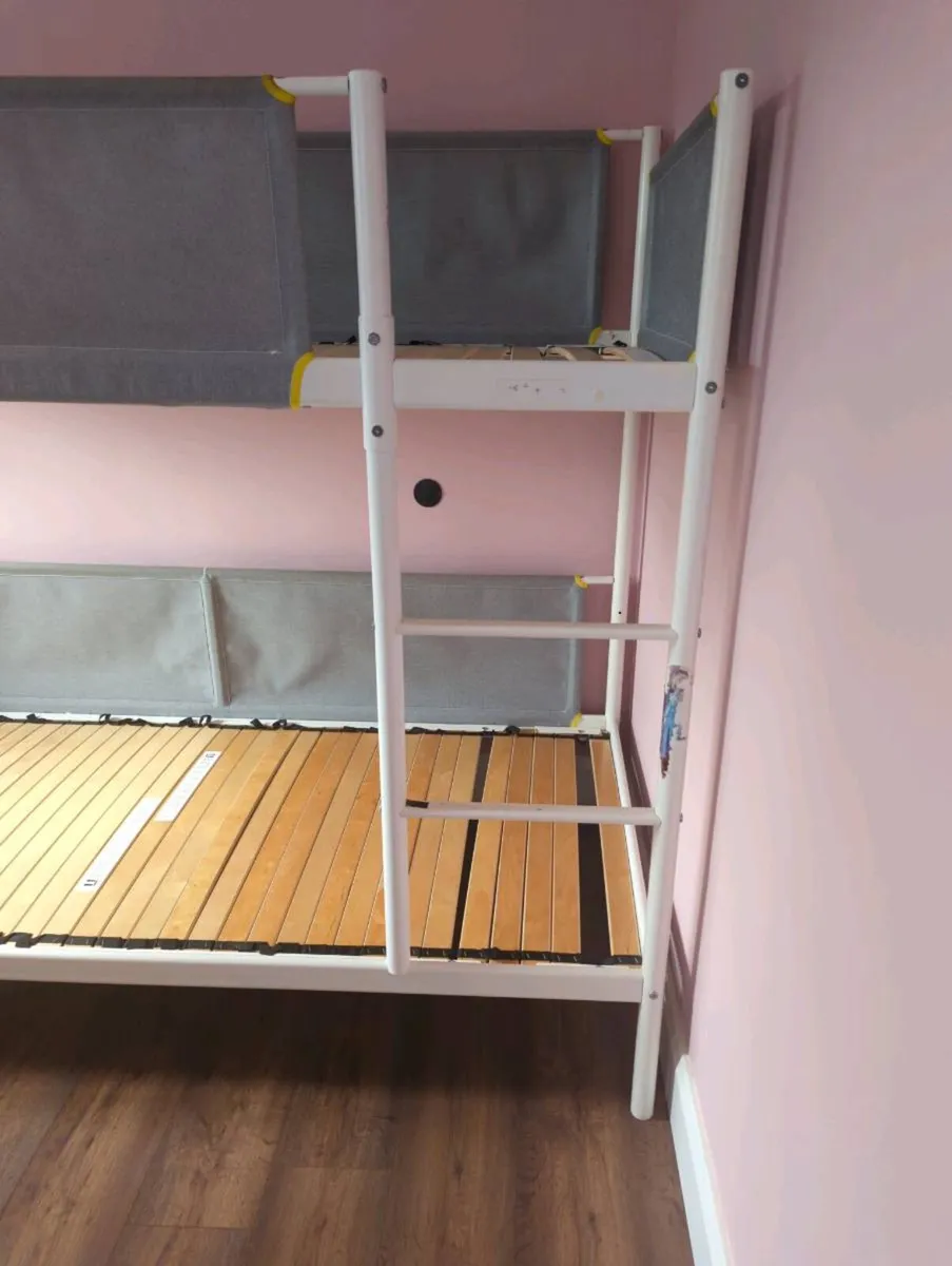 Children's Bunk bed - Image 3