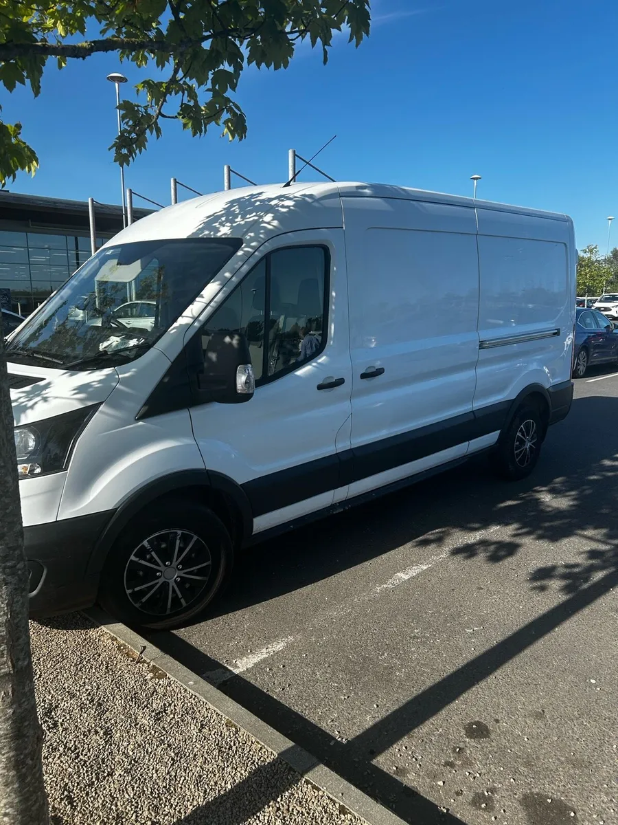 Van - Image 1