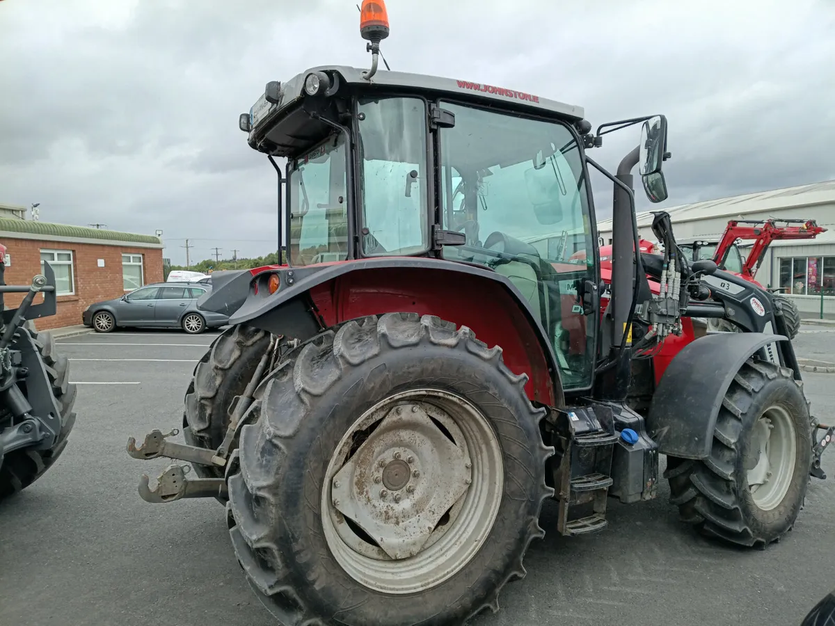MF 5711M c/w loader 900 hours - Image 4