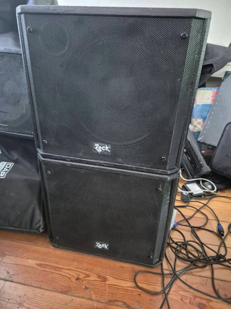 Zeck bins - Image 1