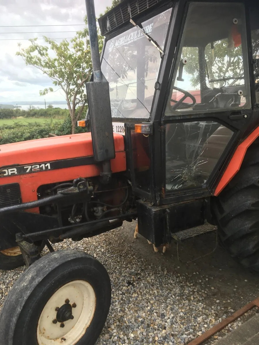 Zetor 7211 - Image 1