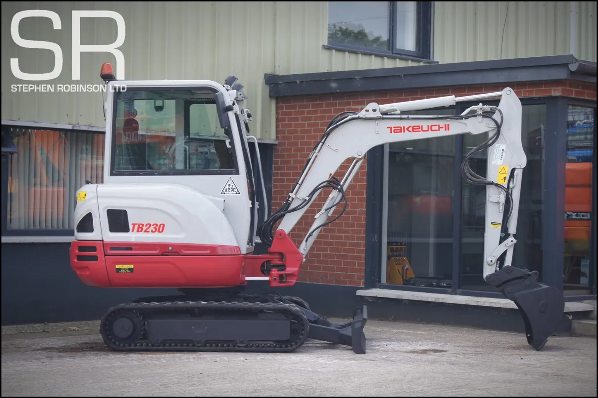 2018 Takeuchi TB230 - Image 2