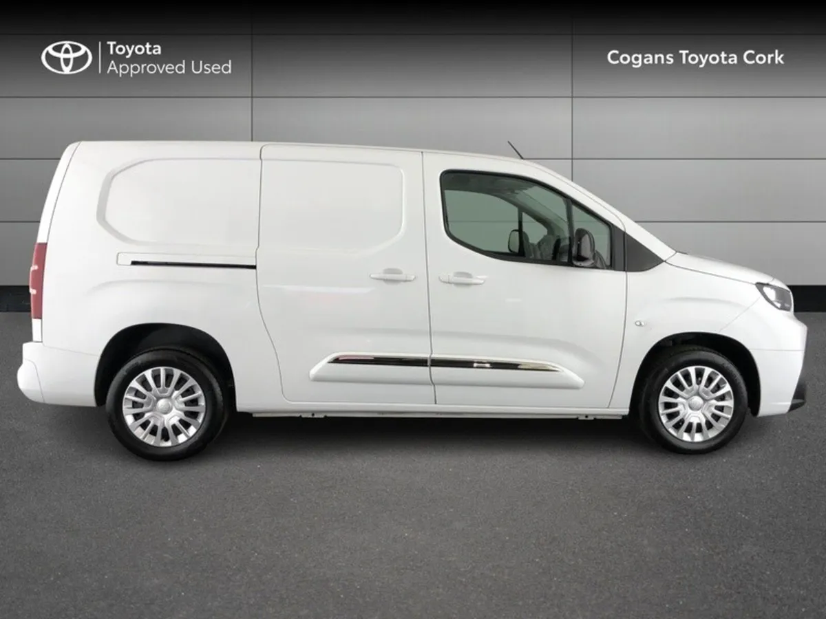 Toyota Proace City Long wheel base*** - Image 3