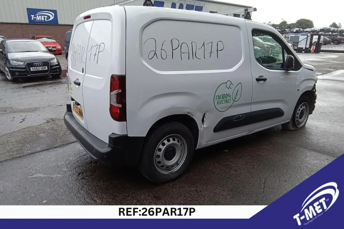 2023 PEUGEOT PARTNER BREAKING FOR PARTS - Image 1