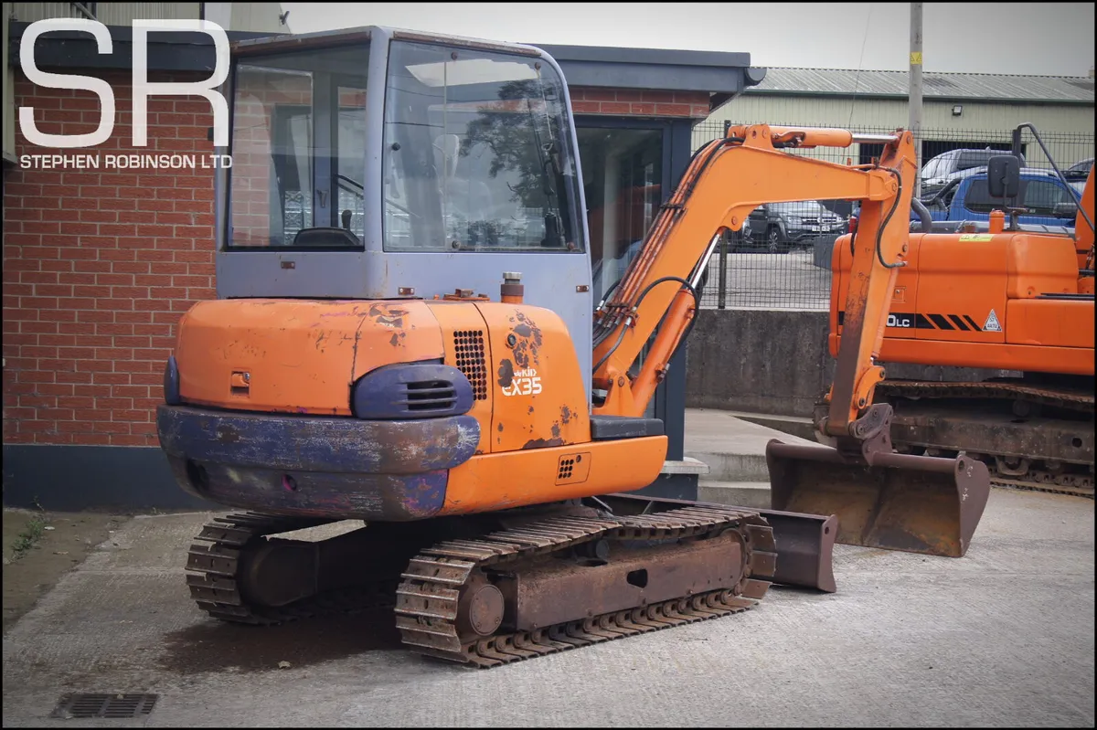 1997 Hitachi EX35 - Image 3