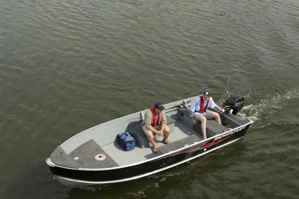 Outboard Motor Repairs/O'Malley Marine Services - Image 1