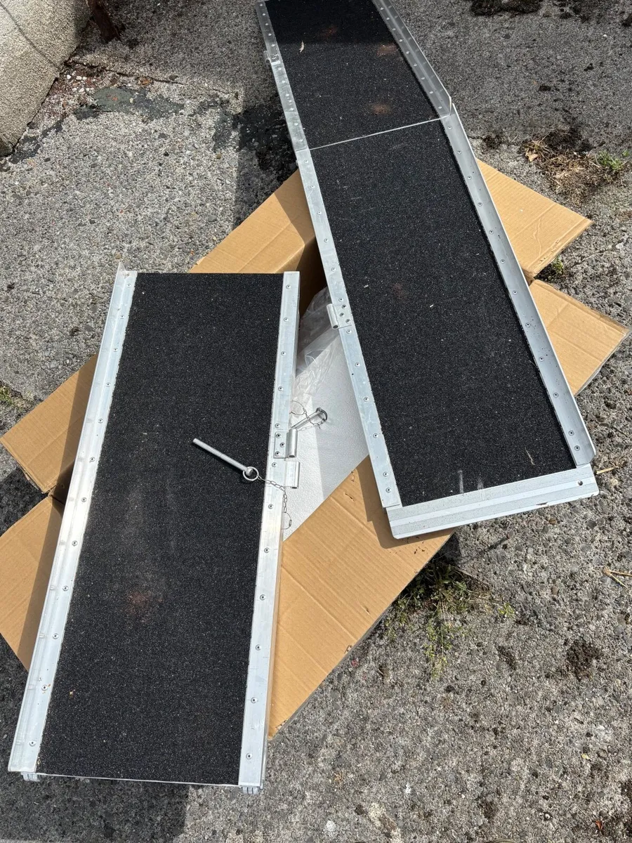 Wheel chair ramp - Image 2