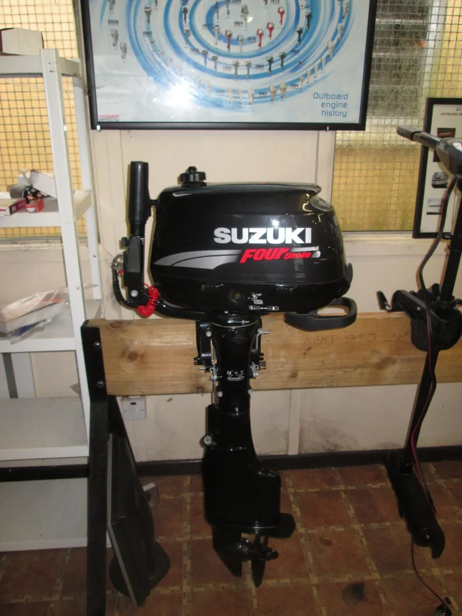 Outboard Motor Repairs/O'Malley Marine Services - Image 4