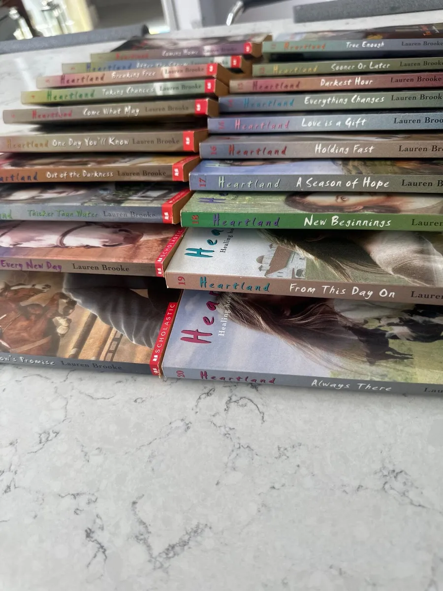 Heartland Books complete Set - Image 2