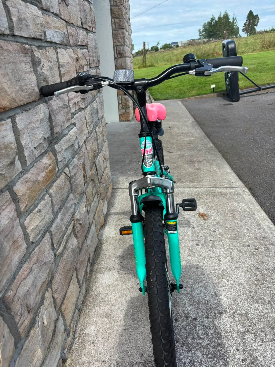 Girls Bike - Image 2
