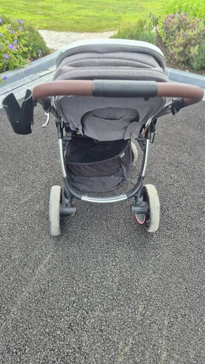 Mamas and Papas Ocarro Pushchair - Image 1