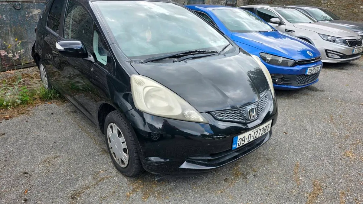 2009 Honda Fit Automatic - Image 1