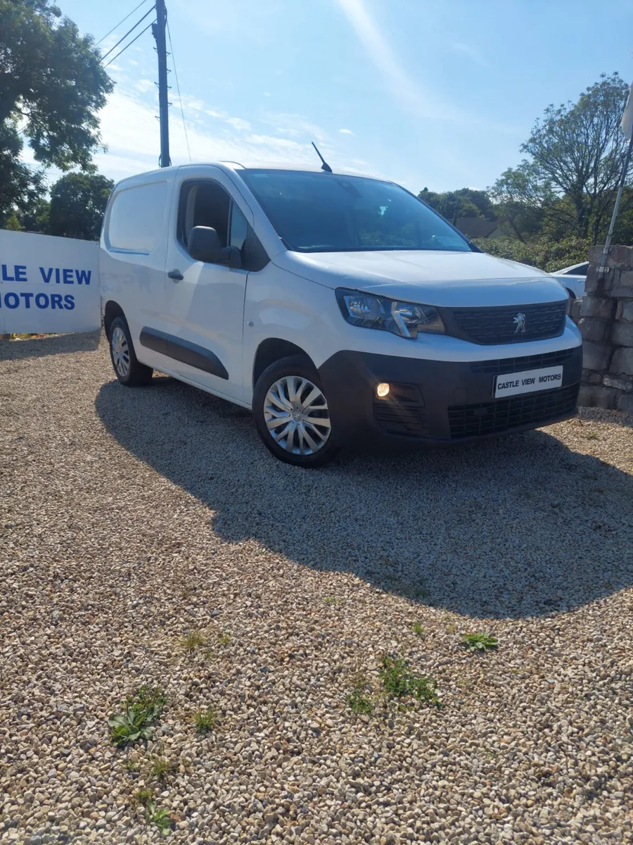 19 Peugeot Partner New Doe - Image 2
