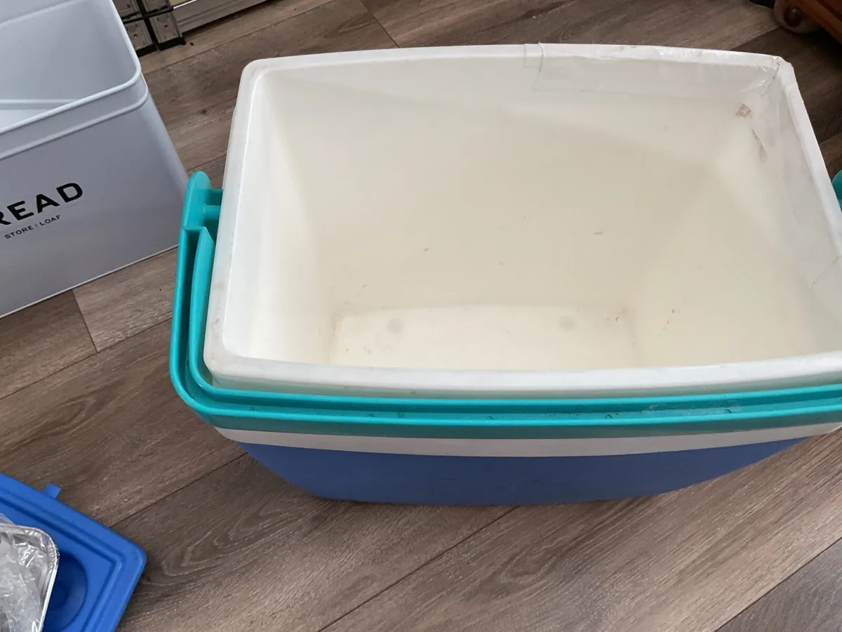 Cool box - Image 2