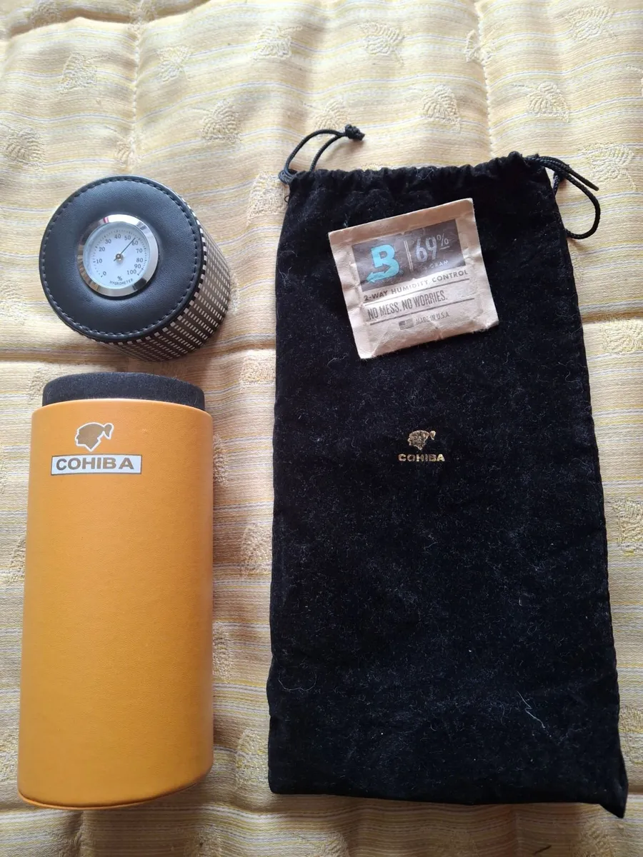COHIBA CIGAR HUMIDOR - Image 2