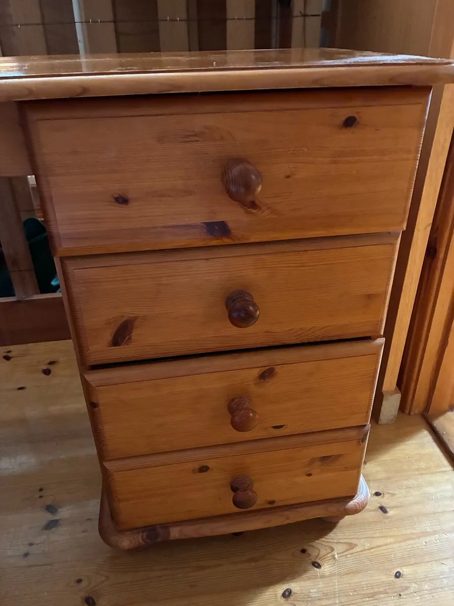 Solid pine dressing table - Image 2