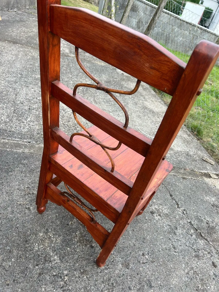 Chairs - Image 3