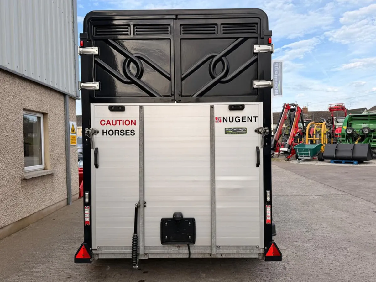 Used Nugent Spirit 25 Horsebox (New Model) - Image 4