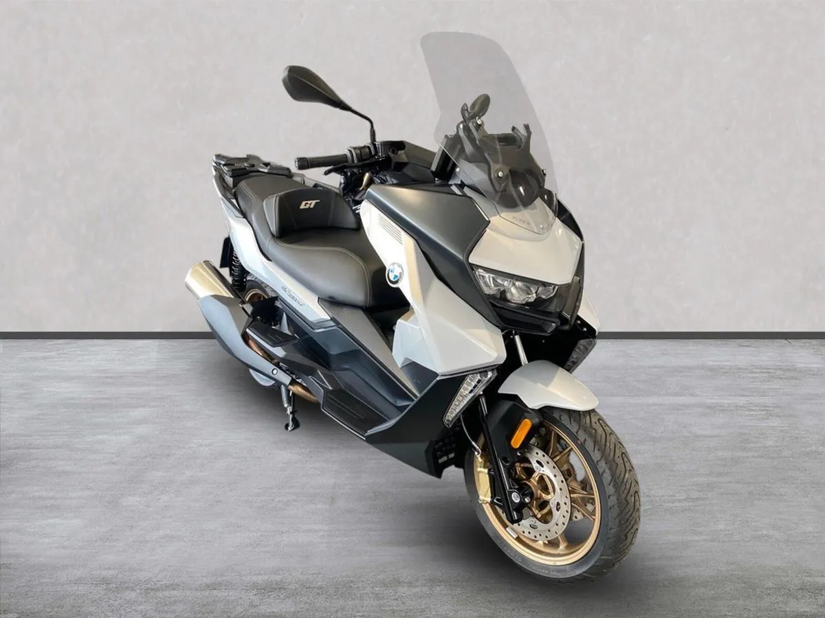 City Scooter BMW C400 GT (25MY) - Image 3