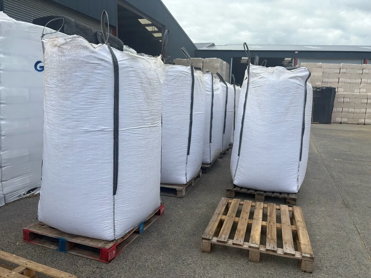 Straw Pellet Crumb Delivered - Image 2